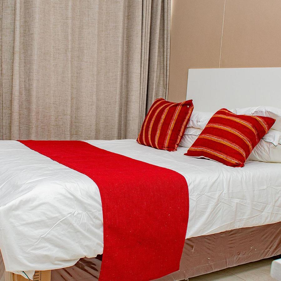 R Executive Apartments Harare Bagian luar foto