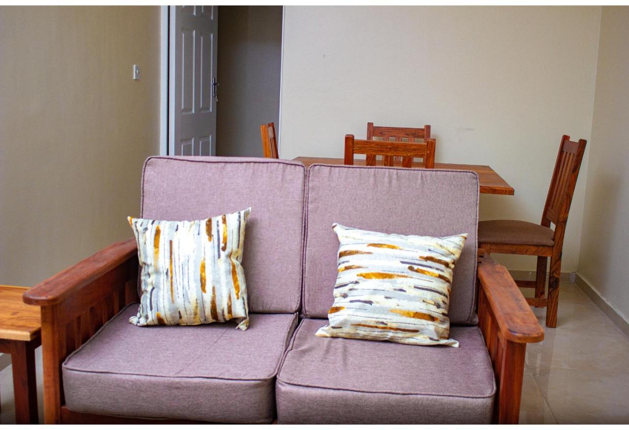 R Executive Apartments Harare Bagian luar foto