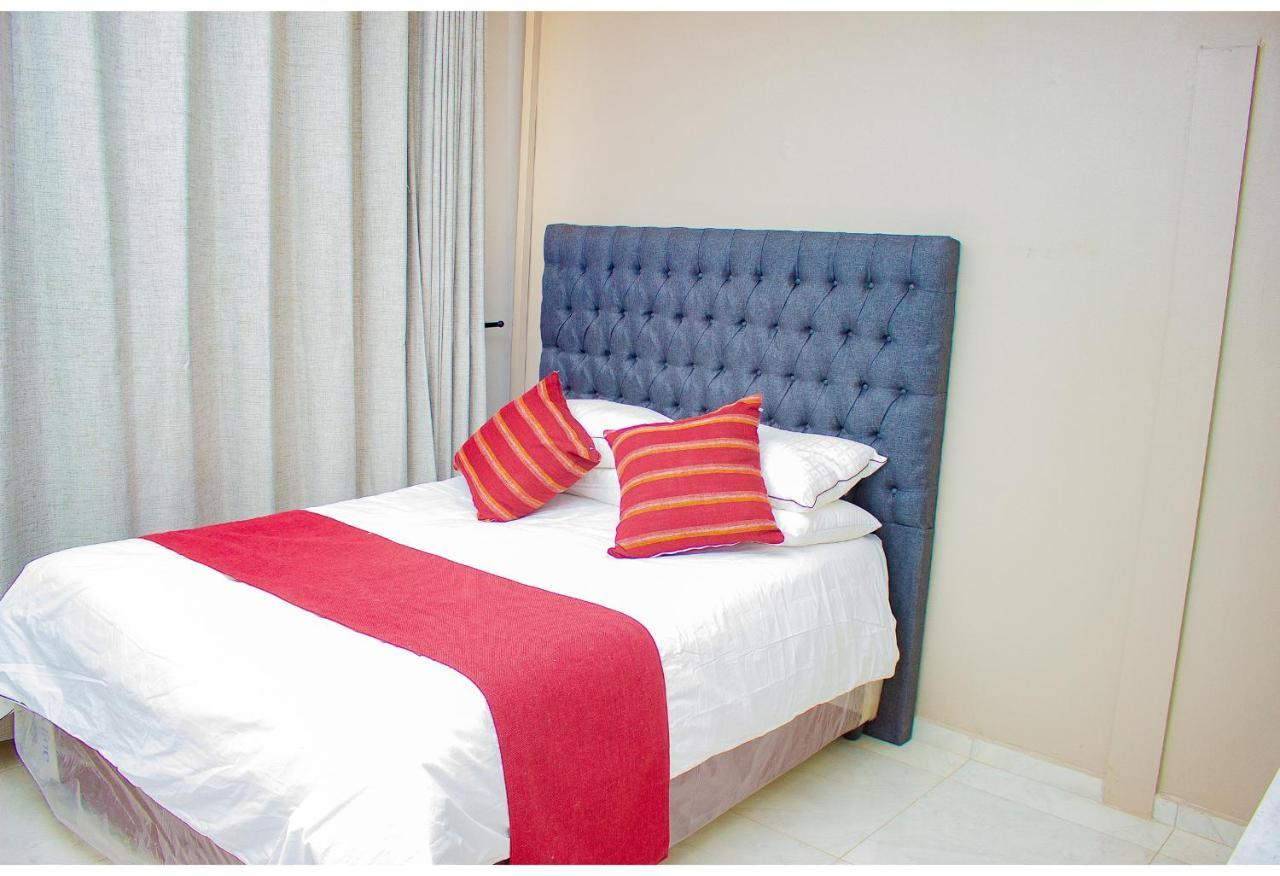 R Executive Apartments Harare Bagian luar foto