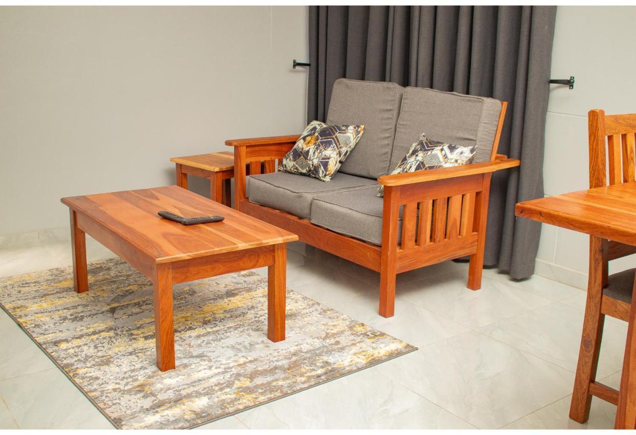 R Executive Apartments Harare Bagian luar foto