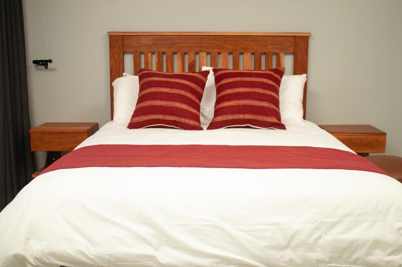 R Executive Apartments Harare Bagian luar foto